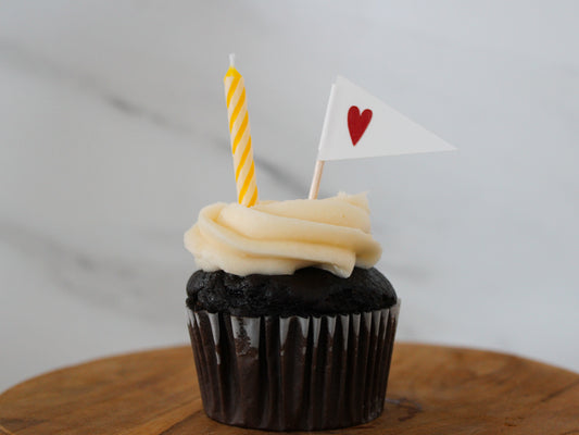 Mini Paper Flag - Heart - 6pk